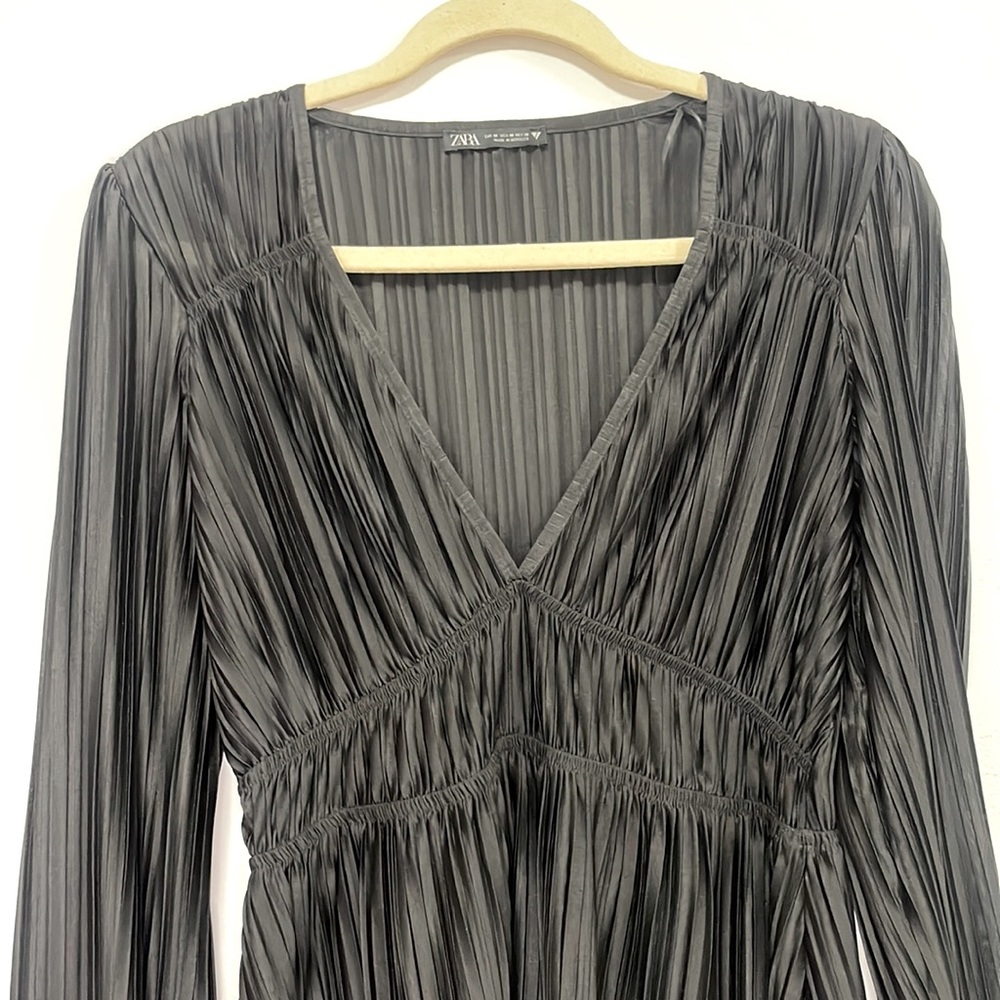 Zara Medium Sayin Pleated Black Long Sleeve V Cut Pleated Mini Dress